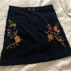 Mossimo Supply Co. Skirts - corduroy flower embroider skirt🌸 Mossimo Supply Co. Skirts - corduroy flower embroider skirt🌸